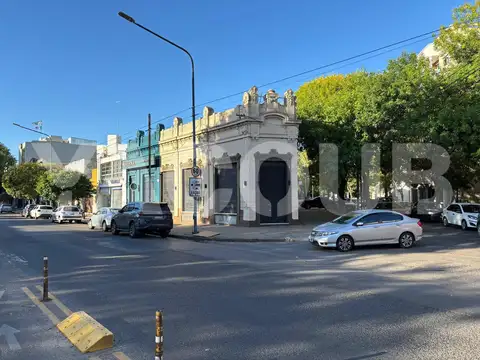 Local en Alquiler en La Plata, $ 4.000.000
