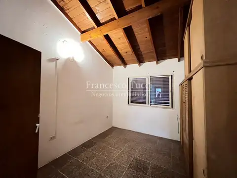 Depto Tipo Casa en Venta con 1 cocheras