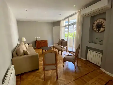 Departamento en alquiler - 3 Dormitorios 2 Baños - Recoleta