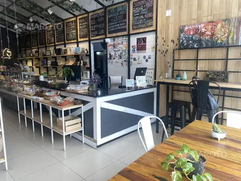 Venta Fondo de Comercio y alquiler de local castelli 1500