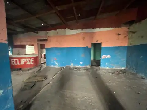 Se vende en Empalme San Carlos, Terreno con construccion a demoler o refaccionar