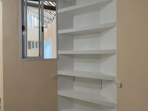 Depto Tipo Casa en Alquiler en Florida Mitre/Este, $ 650.000