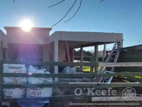 Casa 5 ambientes con 4 baños