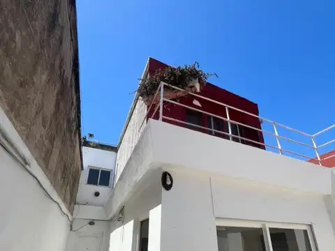 ph de 5 ambientes con patio