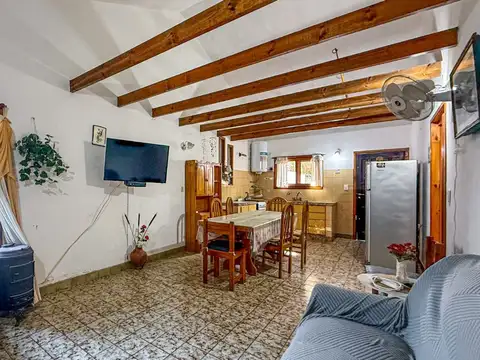 VENTA CASA 3 AMBIENTES + DEPARTAMENTO SANTA CLARA