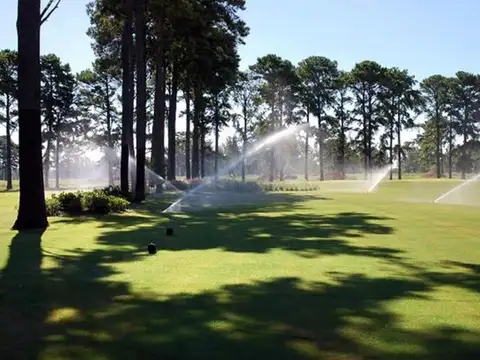 Terreno en Venta en Los Pinares Country Club, USD 25.500