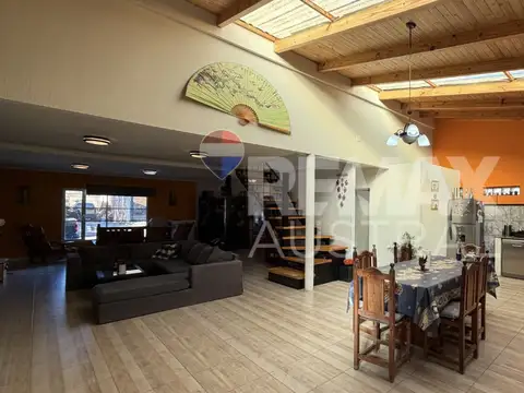 Casa en Venta de 6 dormitorios