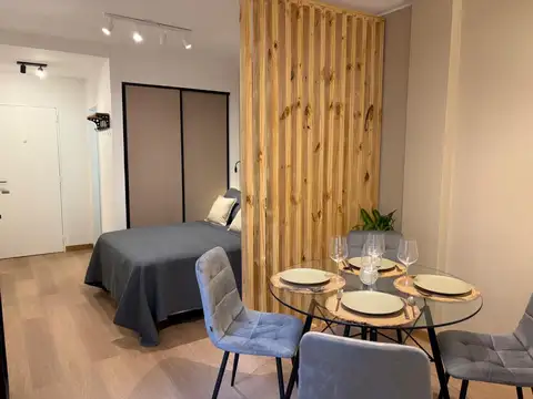 Falucho 2300, Piso 3