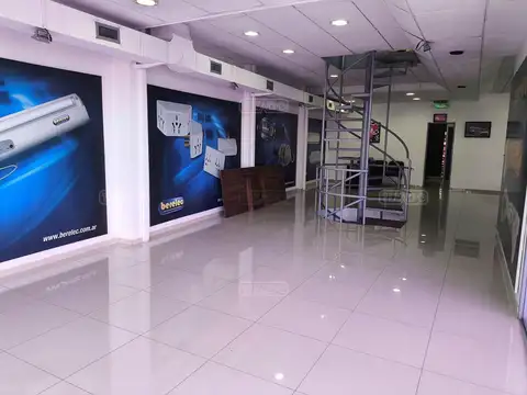 Local en Venta 50 años