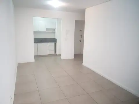 Conesa 2500, Piso 1