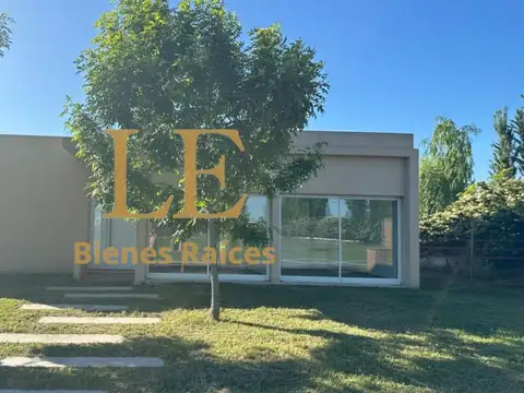 Casa en Venta en San Sebastian, USD 150.000