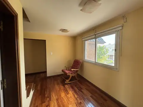 Casa en Venta en Belen de Escobar, USD 390.000