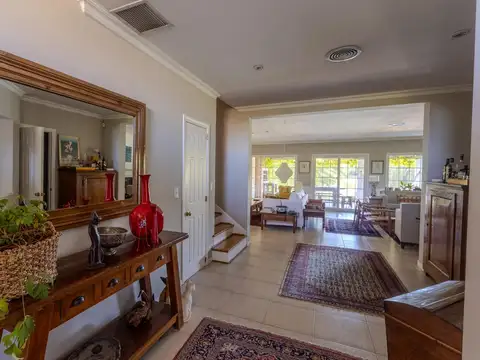 Casa en Venta de 4 dormitorios