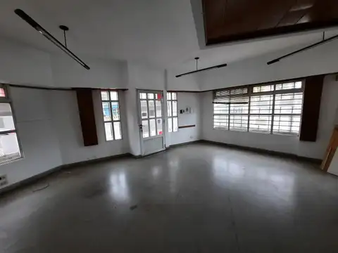 Local en Venta 36 años