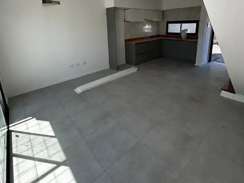 Depto Tipo Casa en Venta de 2 dormitorios