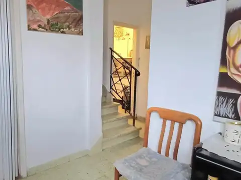 Depto Tipo Casa en Venta 50 años