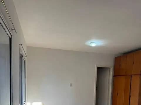 Mono ambiente en alquiler con cochera en Villa Morra