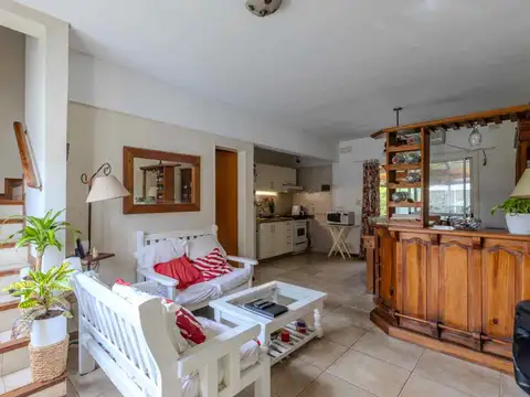 Depto Tipo Casa en Venta de 3 ambientes