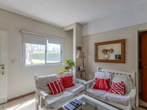 Depto Tipo Casa en Venta de 2 dormitorios