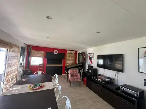 Casa en Venta en Villa Elisa, USD 110.000
