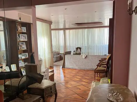 OFICINA EN VENTA - GENERAL SAN MARTIN