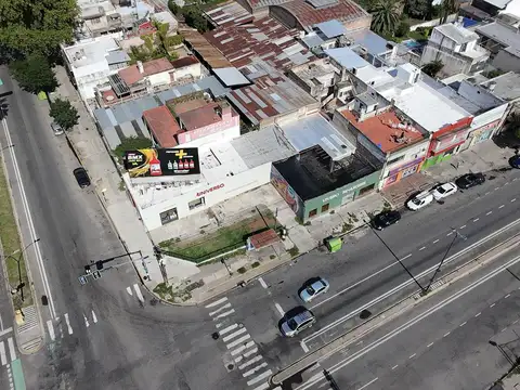 Ovidio Lagos y 27 de Febrero