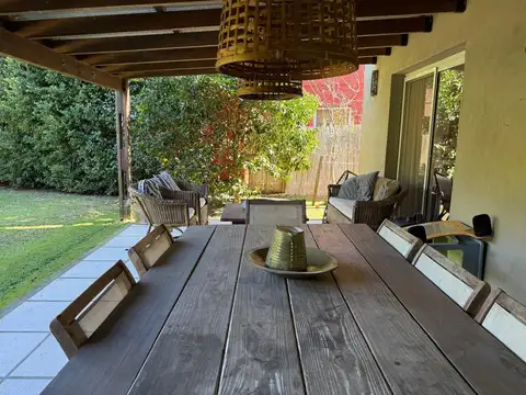 Casa en venta. El Atardecer, Rincón de Milberg. Tigre- 3 dormitorios