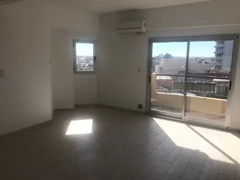 DEPARTAMENTO 2 AMBIENTES - LANÚS - OESTE, GRAN BS. AS. SUR