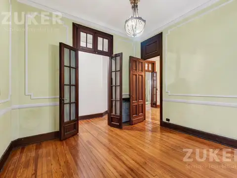297 m² | Apto profesional | Ideal múltiples usos | Centro