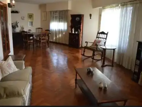 Casa tipo chalet en Adrogué