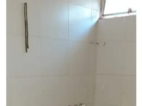 Casa un Dormitorio Roldán cerca Ruta