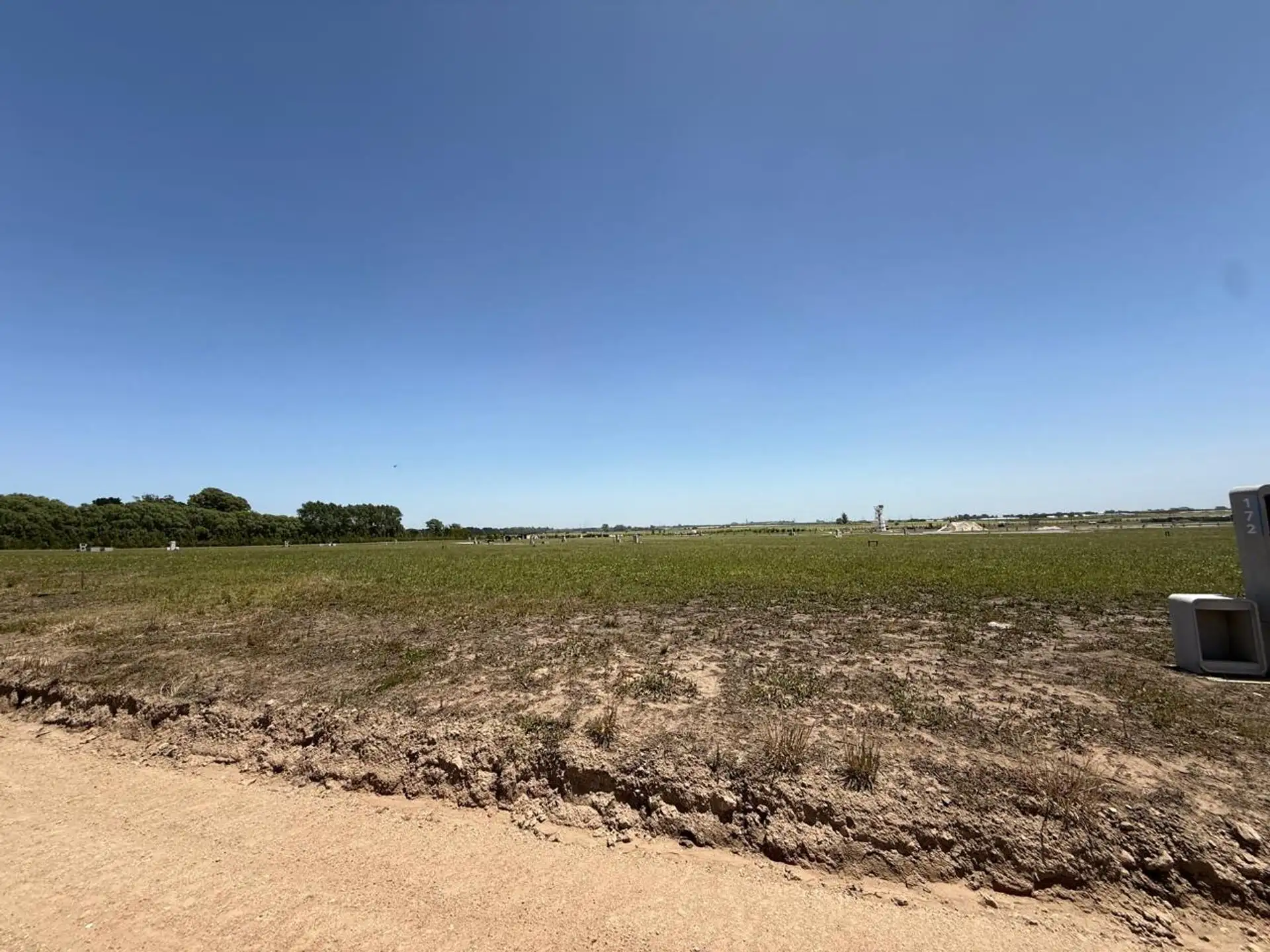 Venta lote 664 m2 developer lagoon