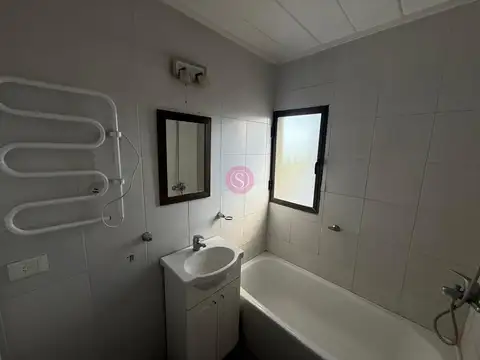 Departamento en Alquiler con 1 cocheras