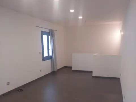 OFICINA 50 M2. CENTRO
