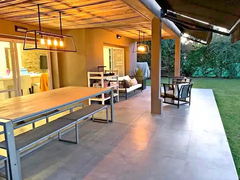 Echeverria del Lago