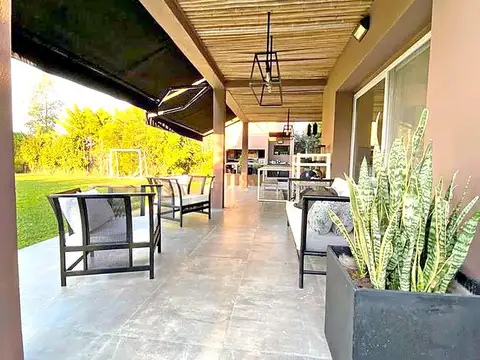 Casa en Venta en Echeverria Del Lago, USD 305.000