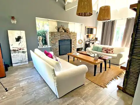 Casa en Echeverria Del Lago