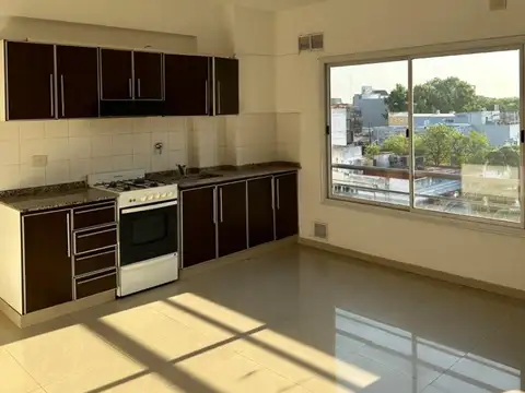 Avellaneda 660 , Piso 4