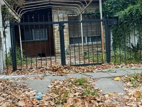 Casa en Venta en Castelar Norte, USD 95.000