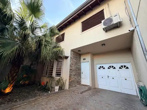 Casa en Venta en Villa Luro, USD 624.999