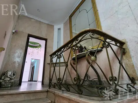 Depto Tipo Casa en Venta de 4 dormitorios