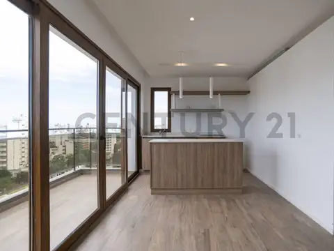 SEMIPISO AL FRENTE CON 3 DORMITORIOS, COCHERA Y TERRAZA PRIVADA - CALLE 38 ENTRE 6 Y PLAZA OLÁZABAL