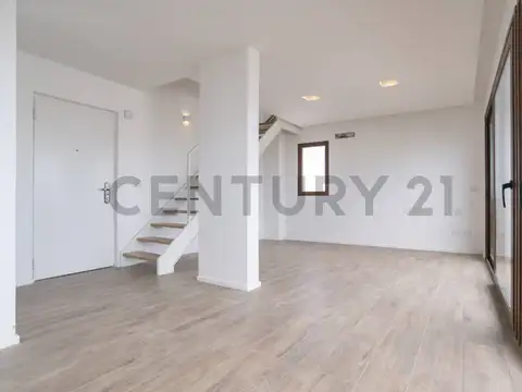 Calle 38 entre 6 y plaza olazabal 500, Piso 0