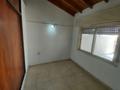 Hilario Ascasubi  al 5900 UF 2 e/ Soberania Nacional y O. Magnasco