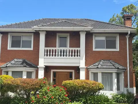 VENTA CASA 5 AMBIENTES BARRIO EL RODAL CANNING.