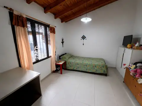 VENTA CASA CARRODILLA - 3 DORM. COCHERA