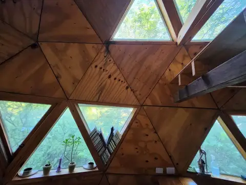 Casa 2 ambientes con 1 baño