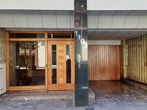 Av. Montes de Oca al 1100 Barracas CABA