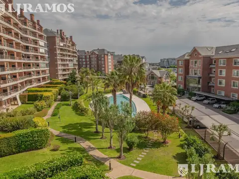 Av de los Puertos Edificio Miradores de la Bahía Nogal 2
