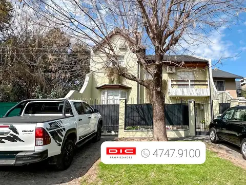 Chalet 4 dormitorios Venta - Don Torcuato